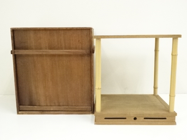 竹柱四方棚（保護箱）